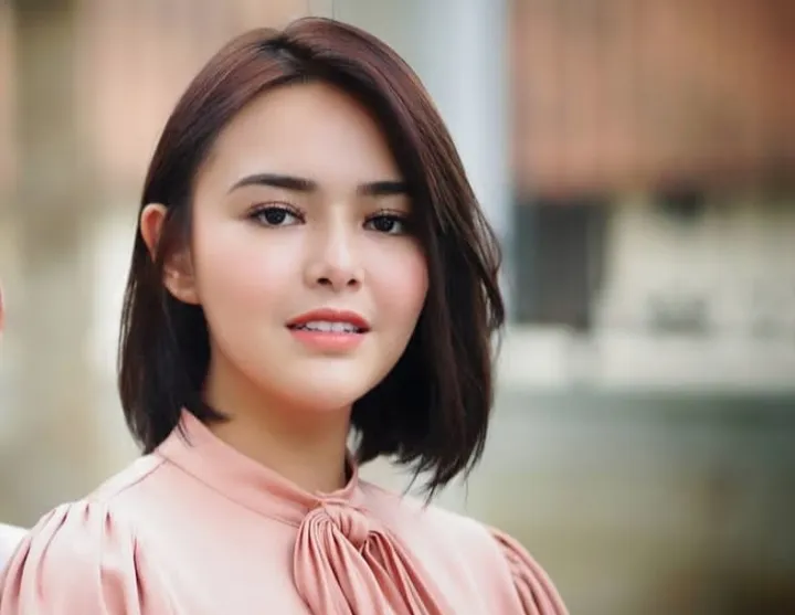 Amanda Manopo: Biodata Lengkap, Pacar, Karir & Fakta Menarik