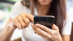 Atasi Masalah HP Oppo: Deteksi Kerusakan Layar & Baterai Mudah