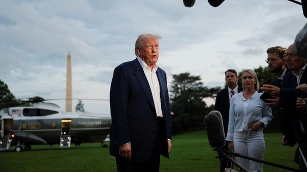 Dana Hibah Harvard Rp7T: Trump Kembali Berdonasi?