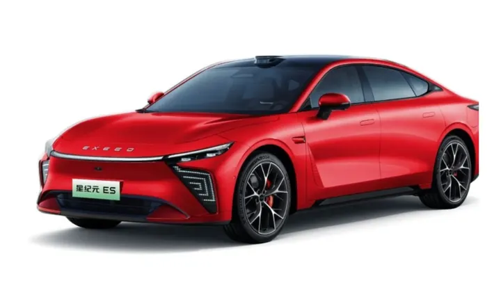 Exeed Exlantix EV 2025: 710 Km Jarak Tempuh, Fitur Canggih!