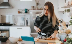 Hobi Menguntungkan? 8 Cara Sukses Bisnis dari Hobi