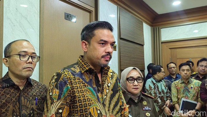 Misteri Kedaluwarsa: Menteri UMKM Bicara Kasus Toko Mama