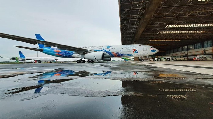 Penerbangan Umrah Garuda Indonesia: Penumpang Charter Melonjak Drastis