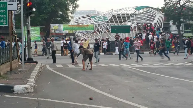 Psikolog Ungkap Akar Masalah Tawuran Massal Jakarta