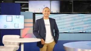 Rahasia Miliarder Fotografi: Untung Miliaran Tanpa Kamera?