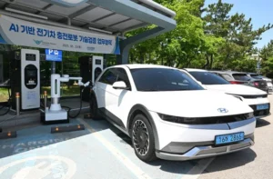 Robot Canggih Hyundai-Kia Isi Daya EV di Bandara Incheon