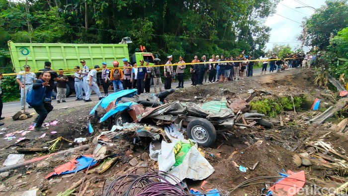 Tragedi Maut Purworejo: Truk Tewaskan 11 Jiwa Lagi