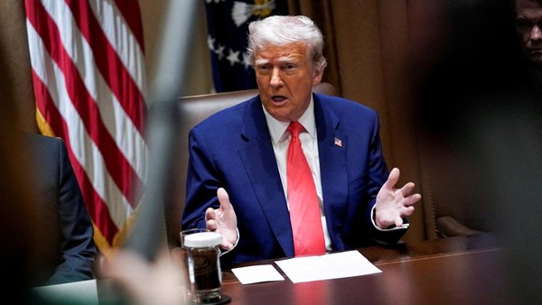 Trump Potong Anggaran AS Rp2.673 Triliun: Dampaknya?