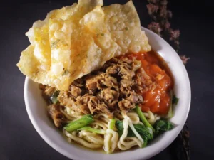 7 Bakmi Bandung Legendaris: Rasa Enaknya Bikin Nagih!