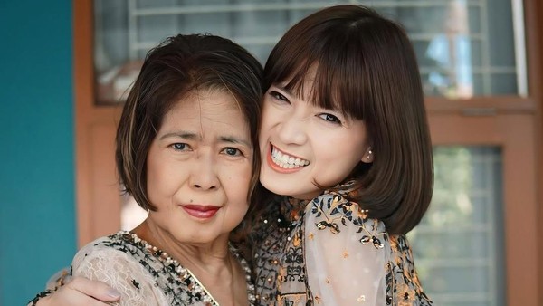 Chika Jessica Fokus Keluarga, Jodoh? Tunggu Saja!