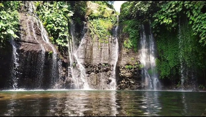 Curug Cipanas Nagrak: Air Panas Rp25 Ribu, Sensasi Tangkuban Perahu