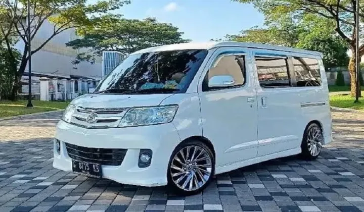 Daihatsu Luxio Bekas: Kabin Luas, Harga Terjangkau, Ideal Keluarga & Usaha