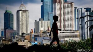 Daya Saing RI Anjlok 13 Peringkat: Penyebab Utamanya Terungkap