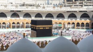 Kiblat Bergeser? Cek Arah Kiblat Akurat Pakai Cara BMKG