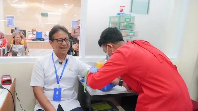 Lansia, Cek Kesehatan Gratis! Pemeriksaan Lengkap, Menkes Budi Ajak