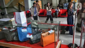 Lelang Barang Mewah Milik Koruptor: Raih Milikmu Sekarang!