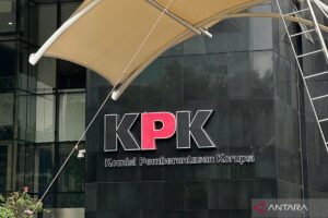 Mantan Sekda Cirebon Diperiksa KPK Kasus Izin PLTU