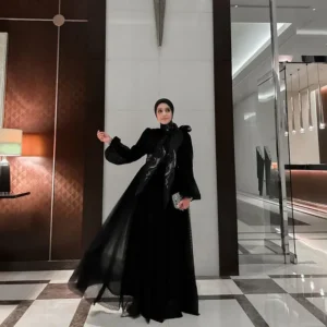 Tampil Stunning Halal Bihalal 2025? 6 Outfit Hijab Stylish Ini Jawabannya