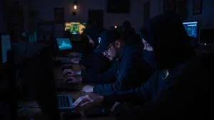 Ukraina Bongkar Sindikat Peretas Kripto, 5000 Akun Ditangkap